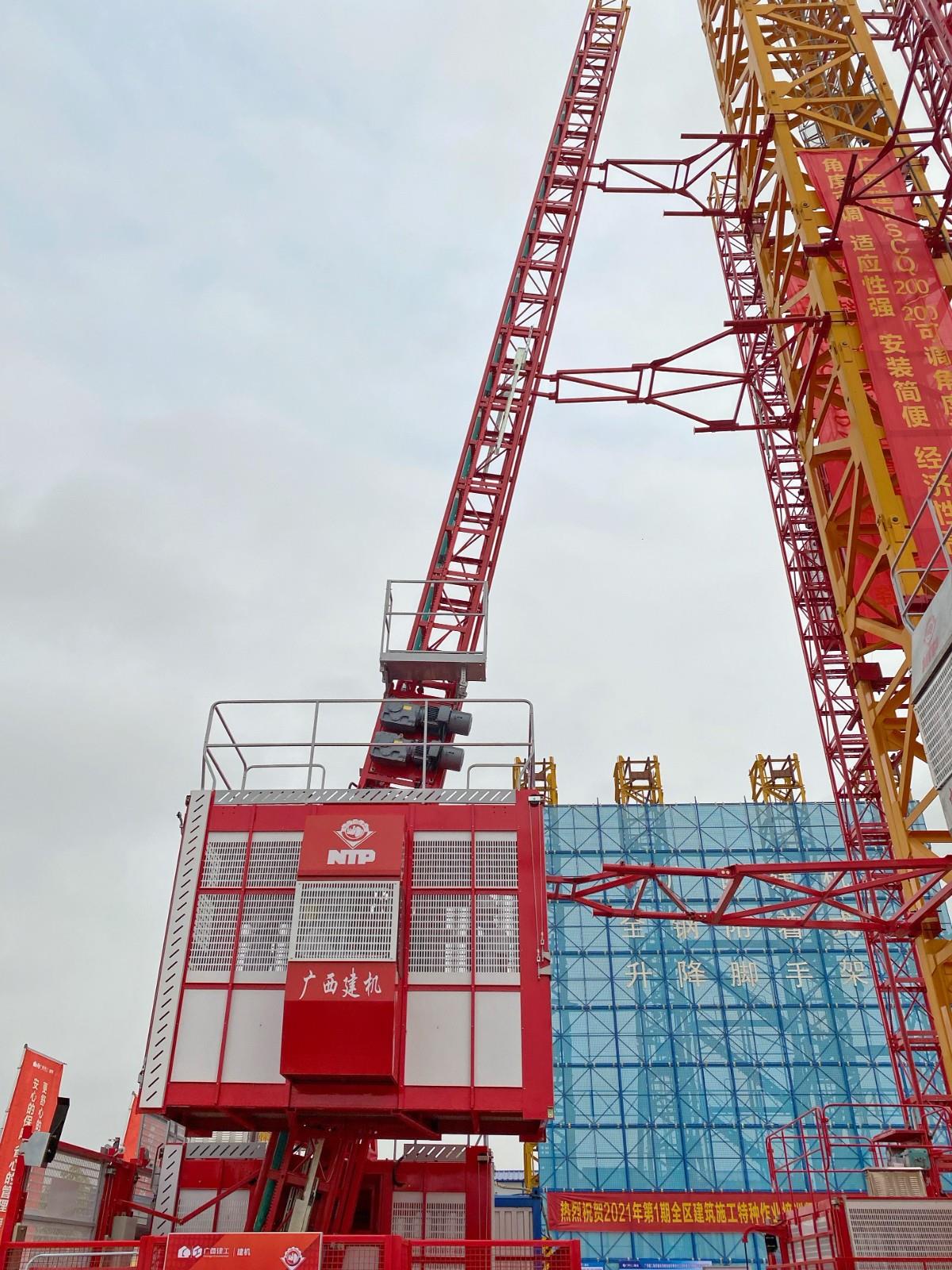 Angle-adjustable type Construction hoist - Image 2