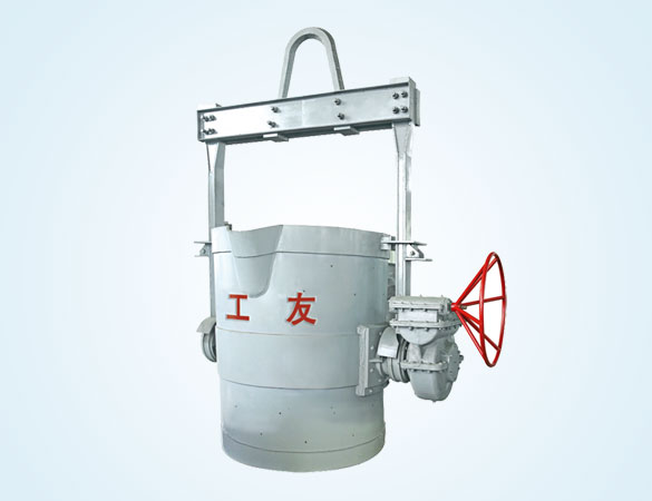 Metal Casting Ladle with Geared Tilting