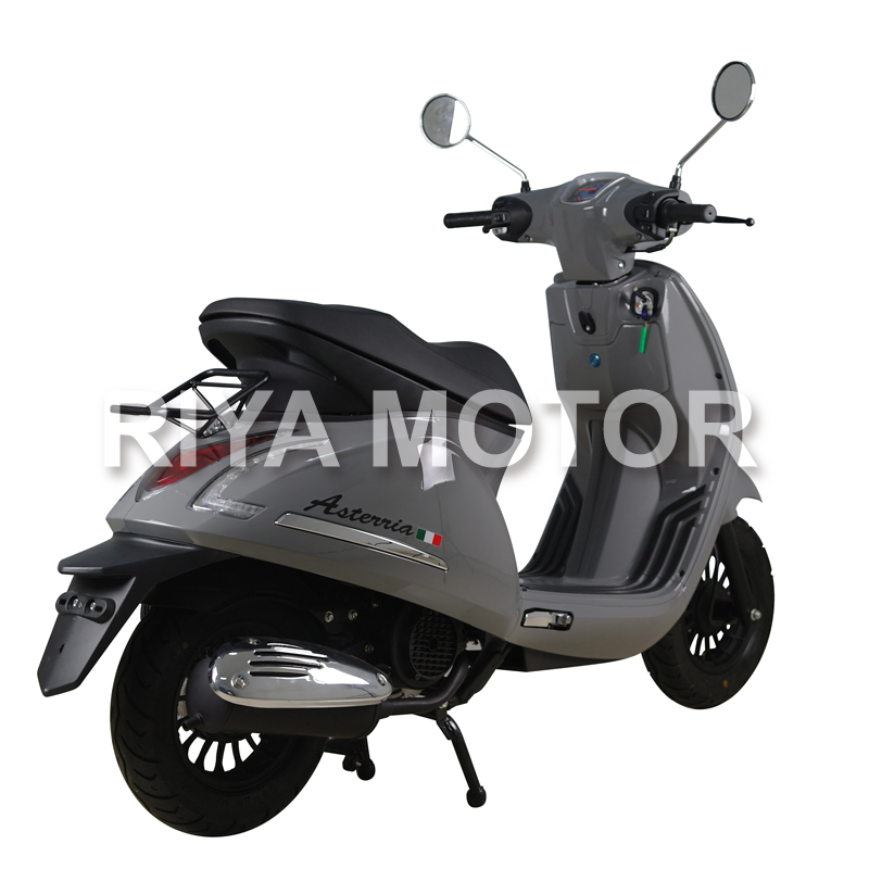 Front view of the ASTERIA urban scooter