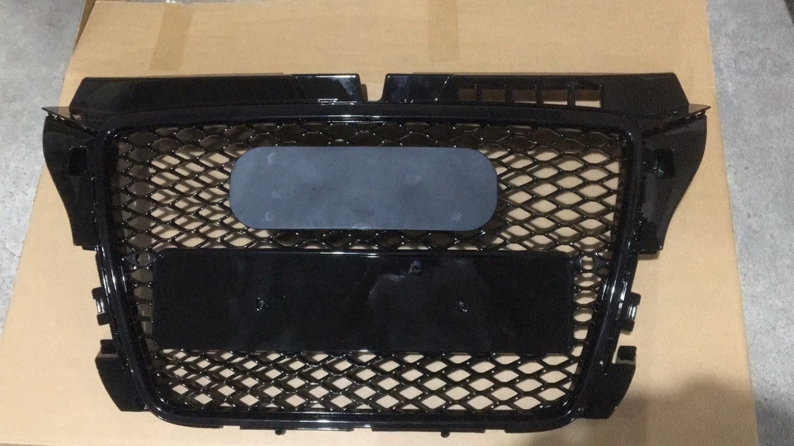 Honeycomb Mesh Grille for Audi A3/RS3 (2008-2011)