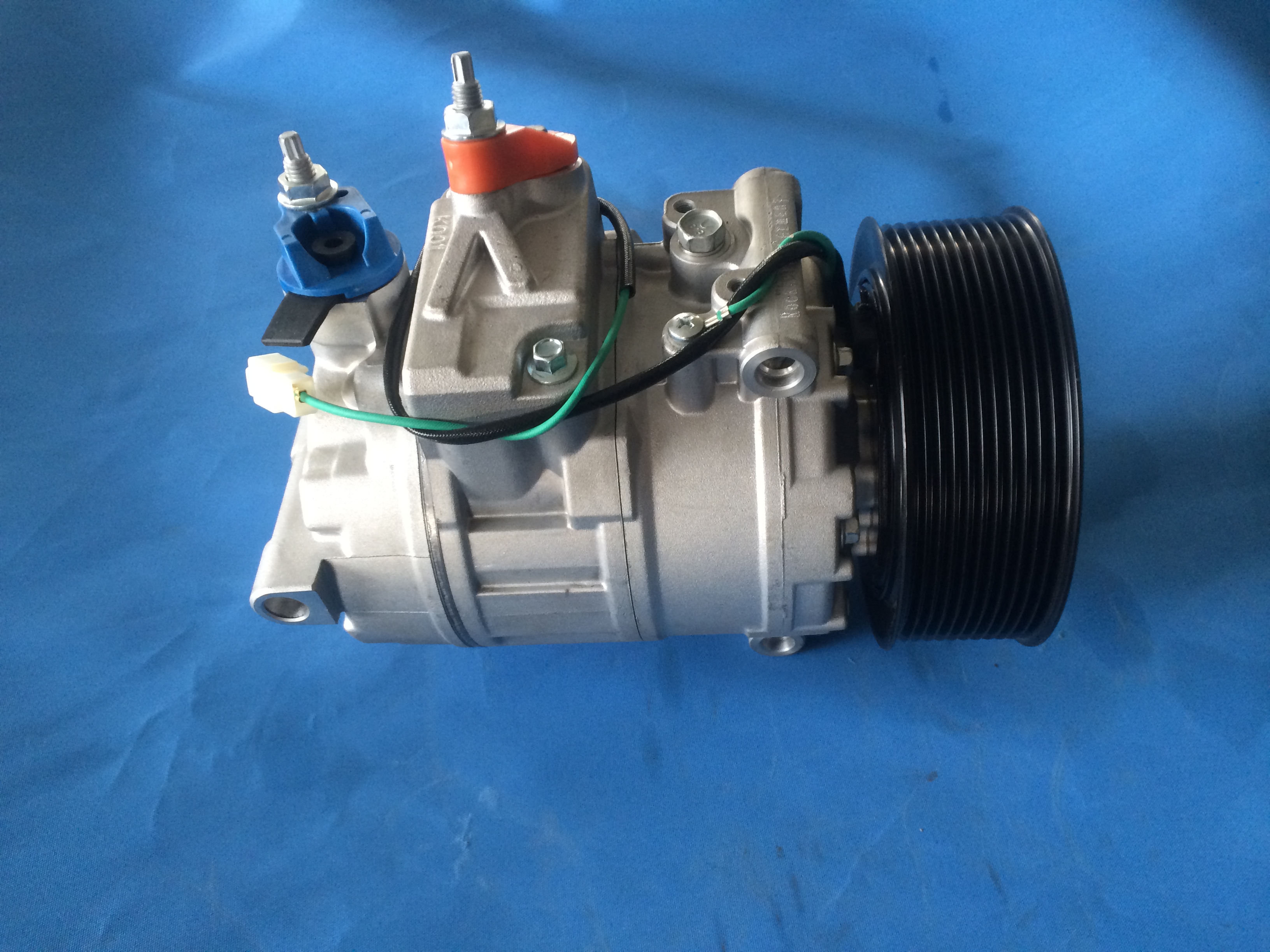 auto air conditining compressor - Image 2