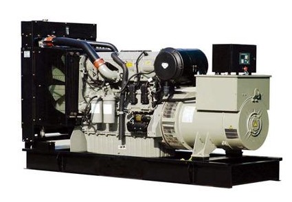 High-Performance Auto Engine with Advanced Control Systems
