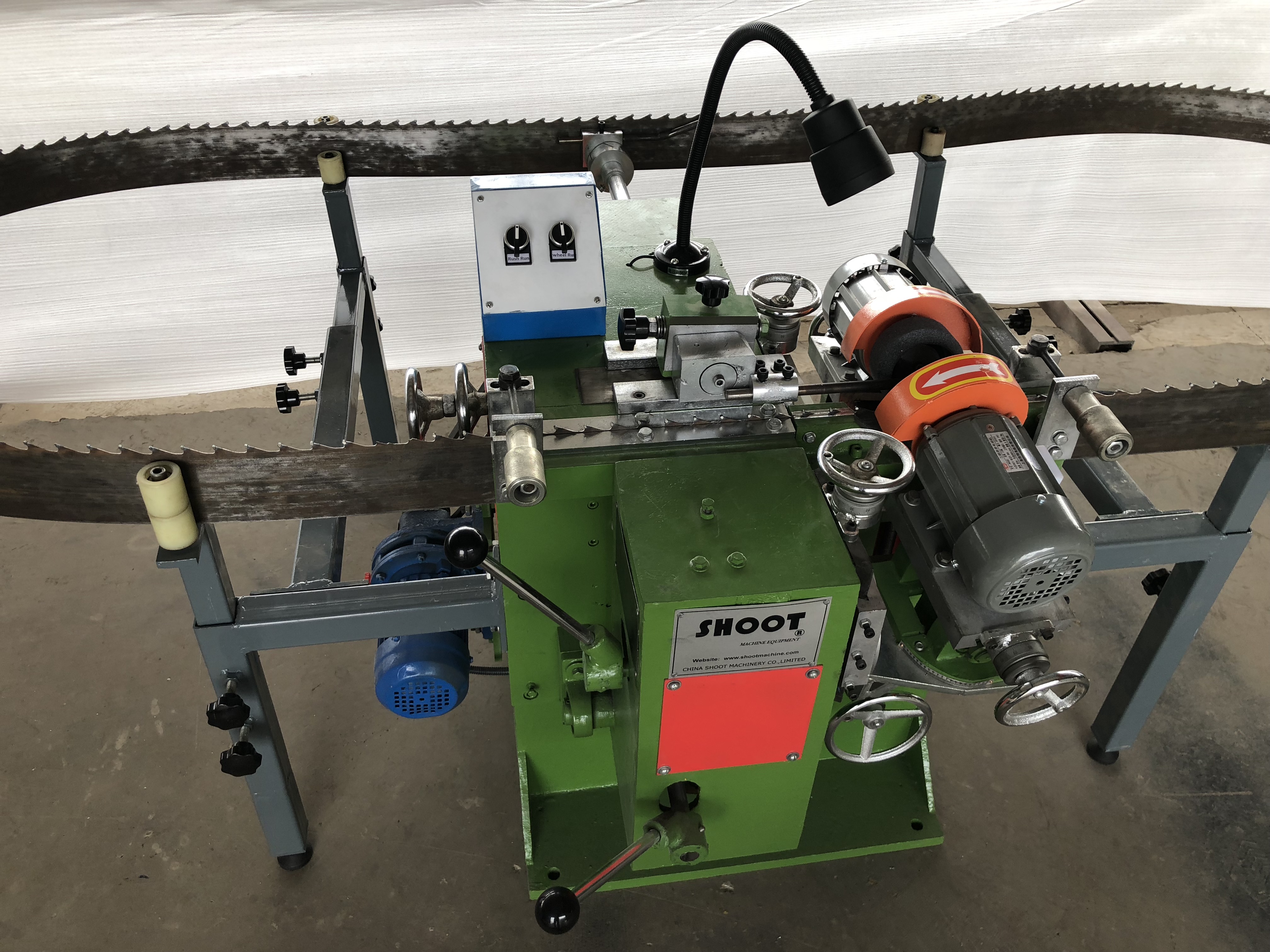 Auto Two Sides Grinding Teeth Machine - Image 2
