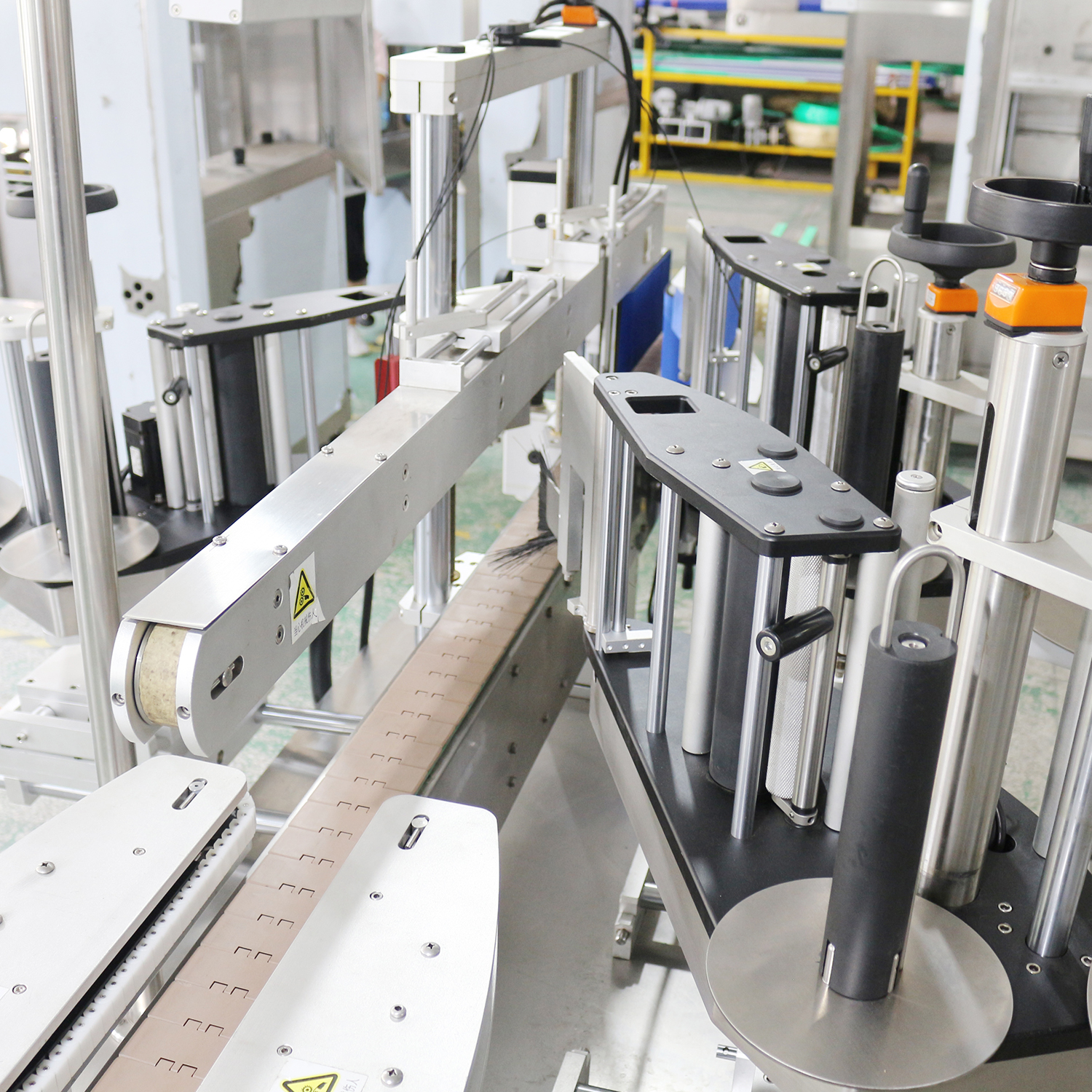 Automatic Double-Sided Linear Labeling Machine