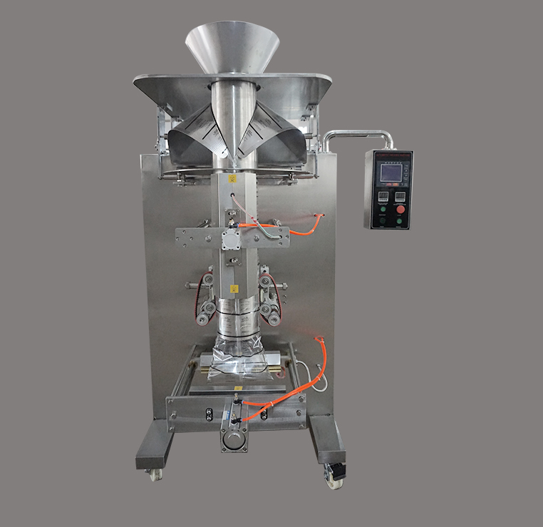 Automatic Liquid Pouch Filling Machine