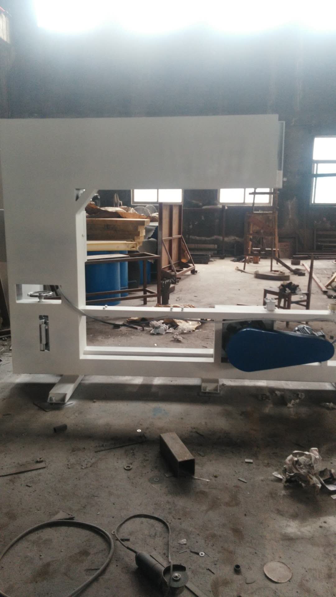 Automatic Vertical Foam Cutting Machine - Image 2