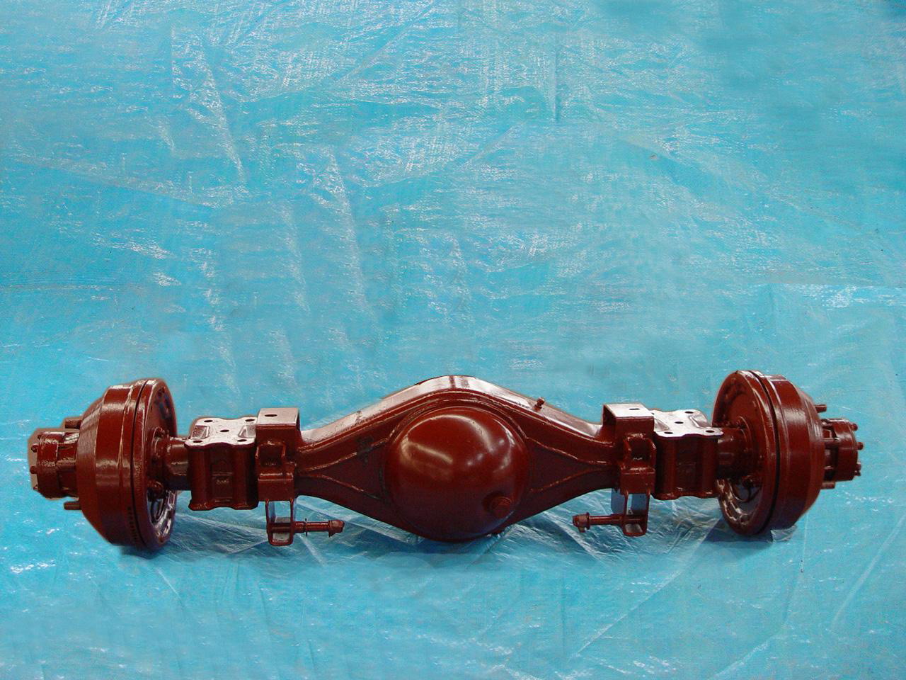 Automobile Transmission Axle with Brake Drums