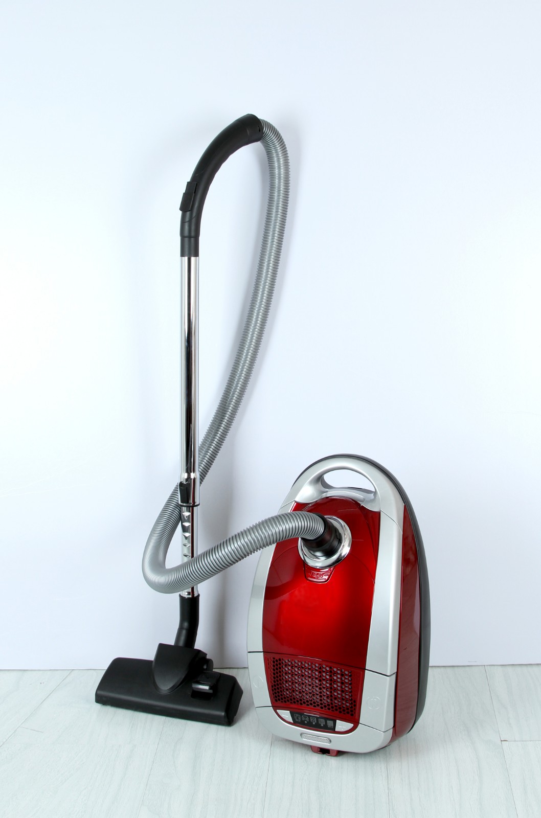 Bagged Vacuum Cleaner-VC5001 - Image 2