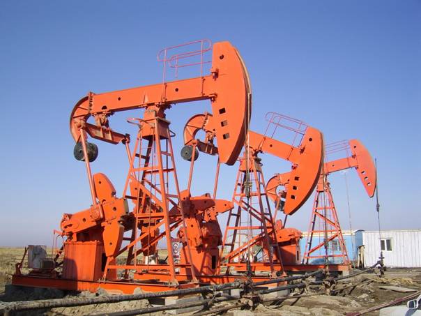Reciprocating Beam Pumping Unit for Oil Extraction