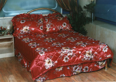 Floral Quilted Bedding Set