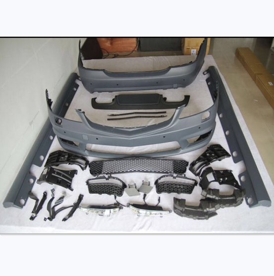 Complete Car Body Kit for Benz S-Class W221 (2006-2013)