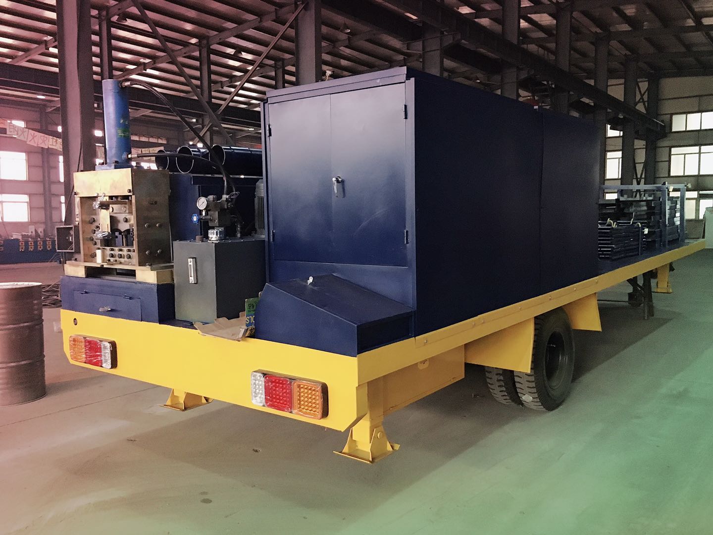 BH-600-305 Arch Roof Span Forming Machine - Image 3
