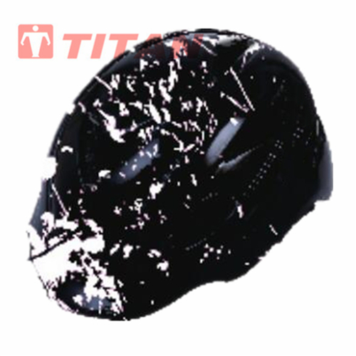 Side view of aerodynamic bicycle helmet