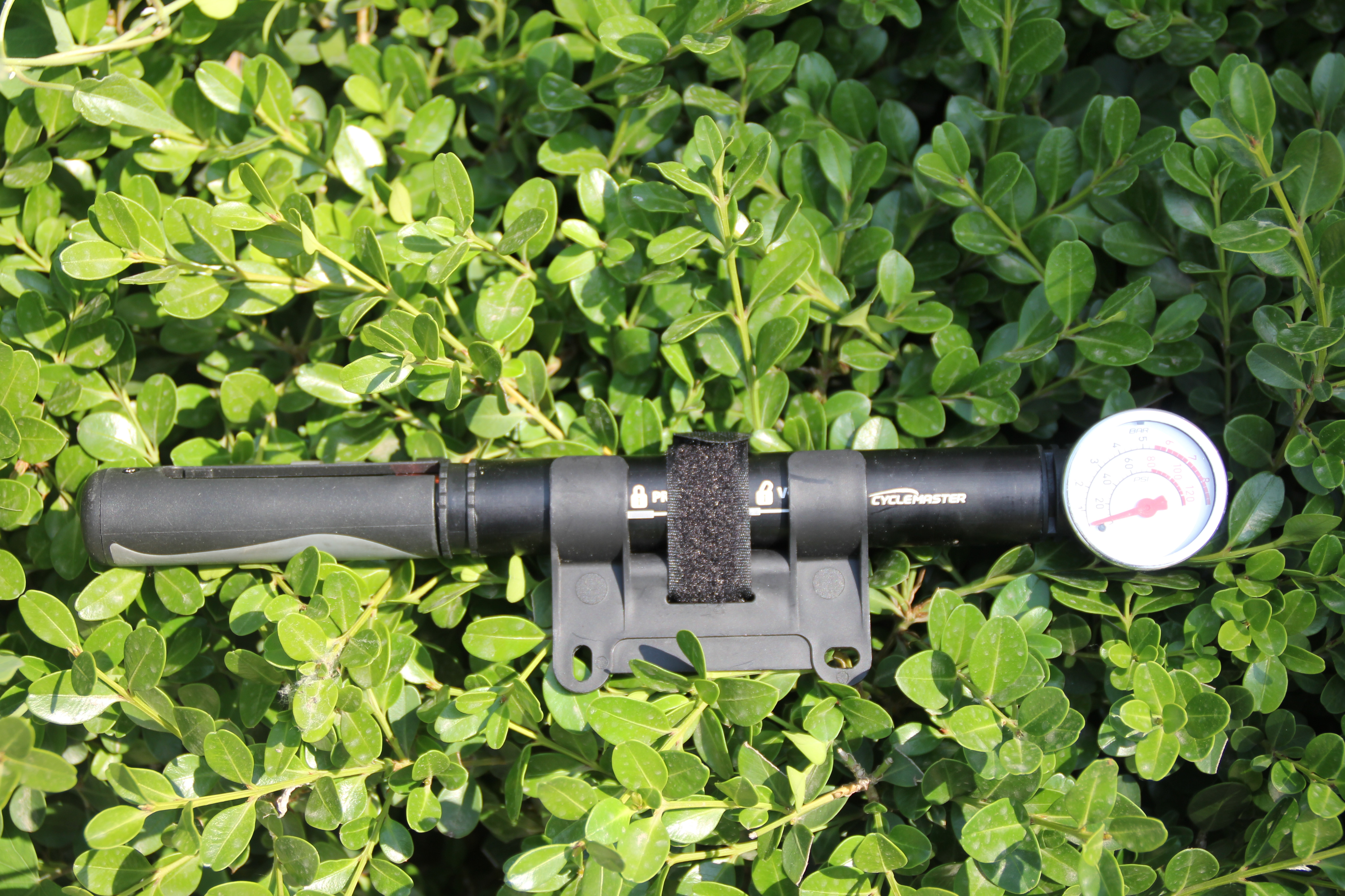 bicycle pump - Image 3
