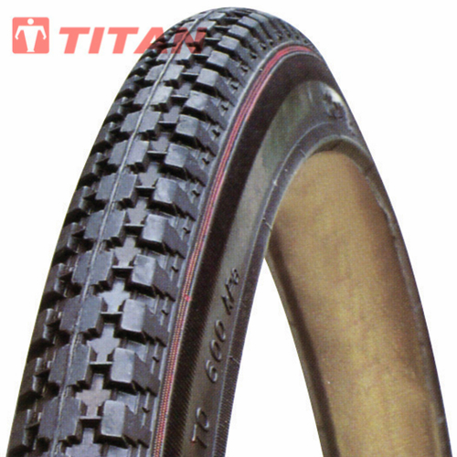 Bicycle tire tread pattern and profile