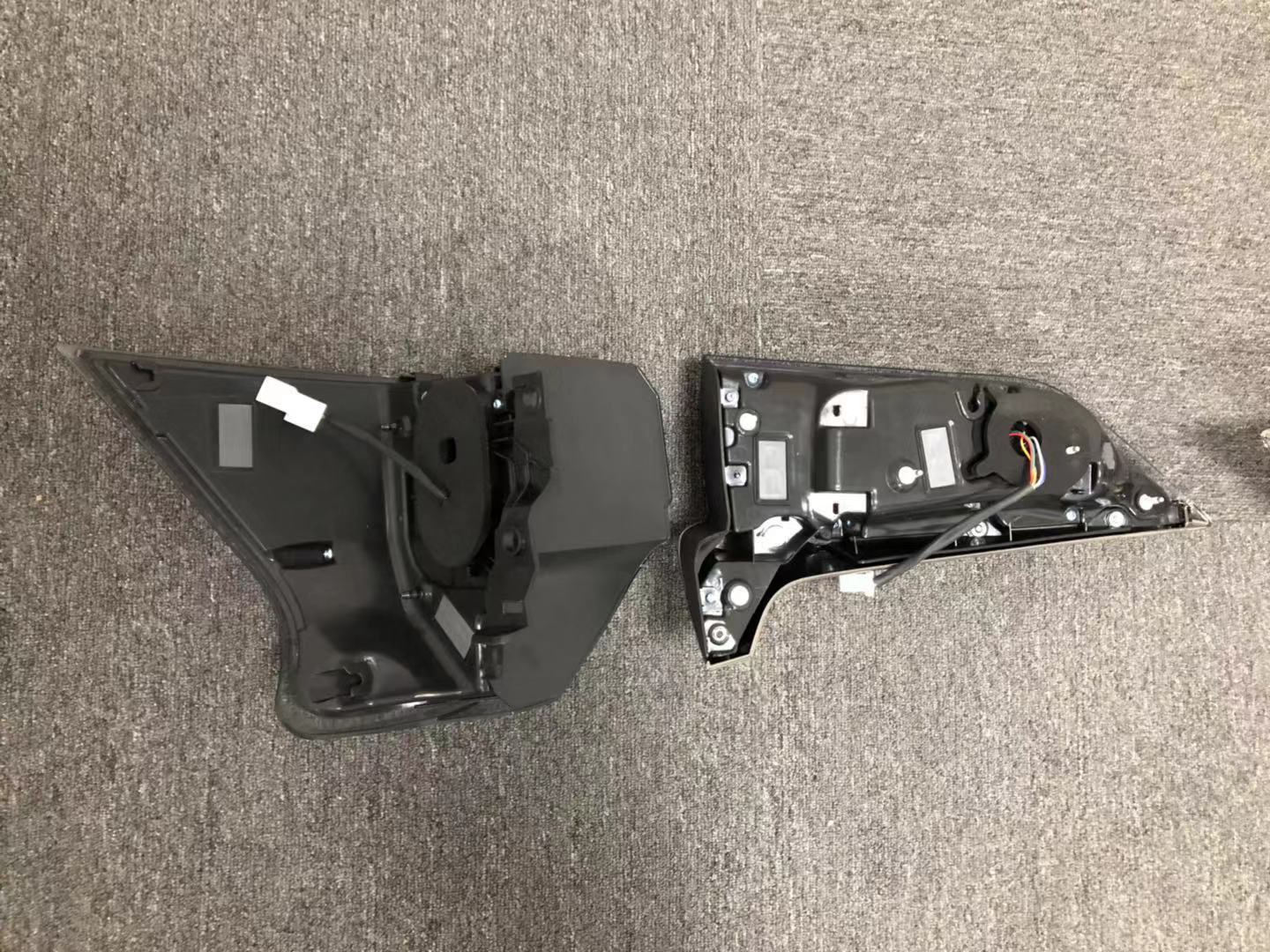 Automotive LED Tail Light Assembly