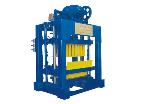 Concrete Block Forming Machine