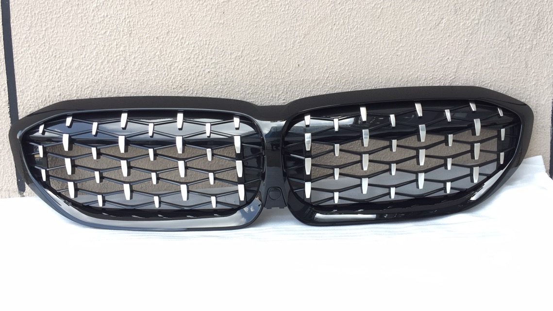 High-Gloss Black Double Slat Front Grille for 2020 BMW G20