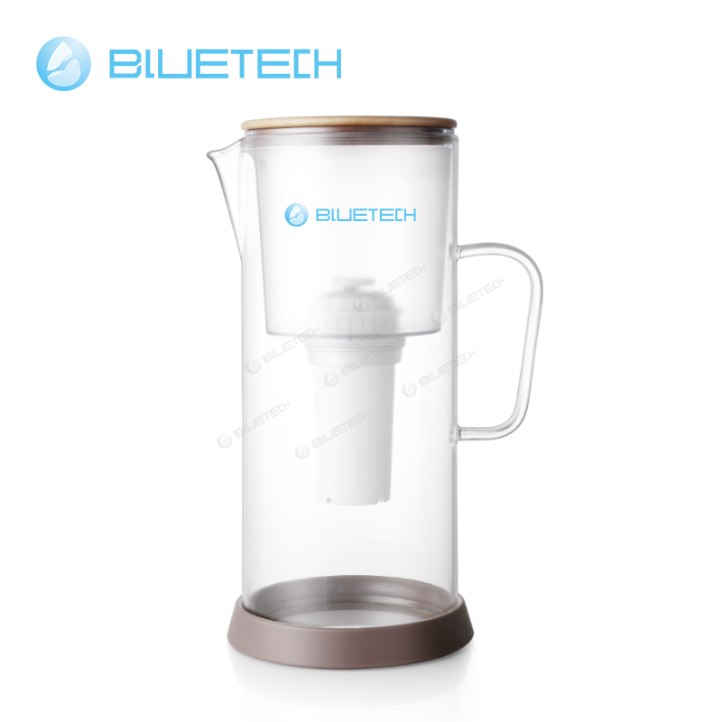 Borosilicate glass water filter pitcher with bamboo lid - Image 2
