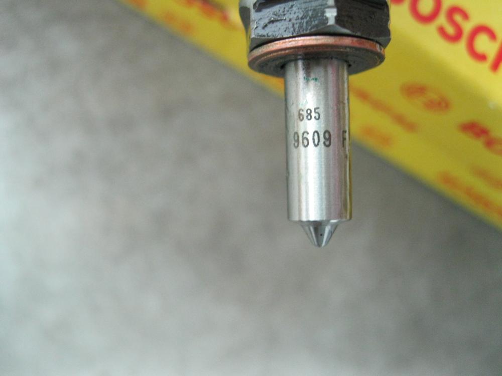 Fuel Injector for Komatsu PC200-8