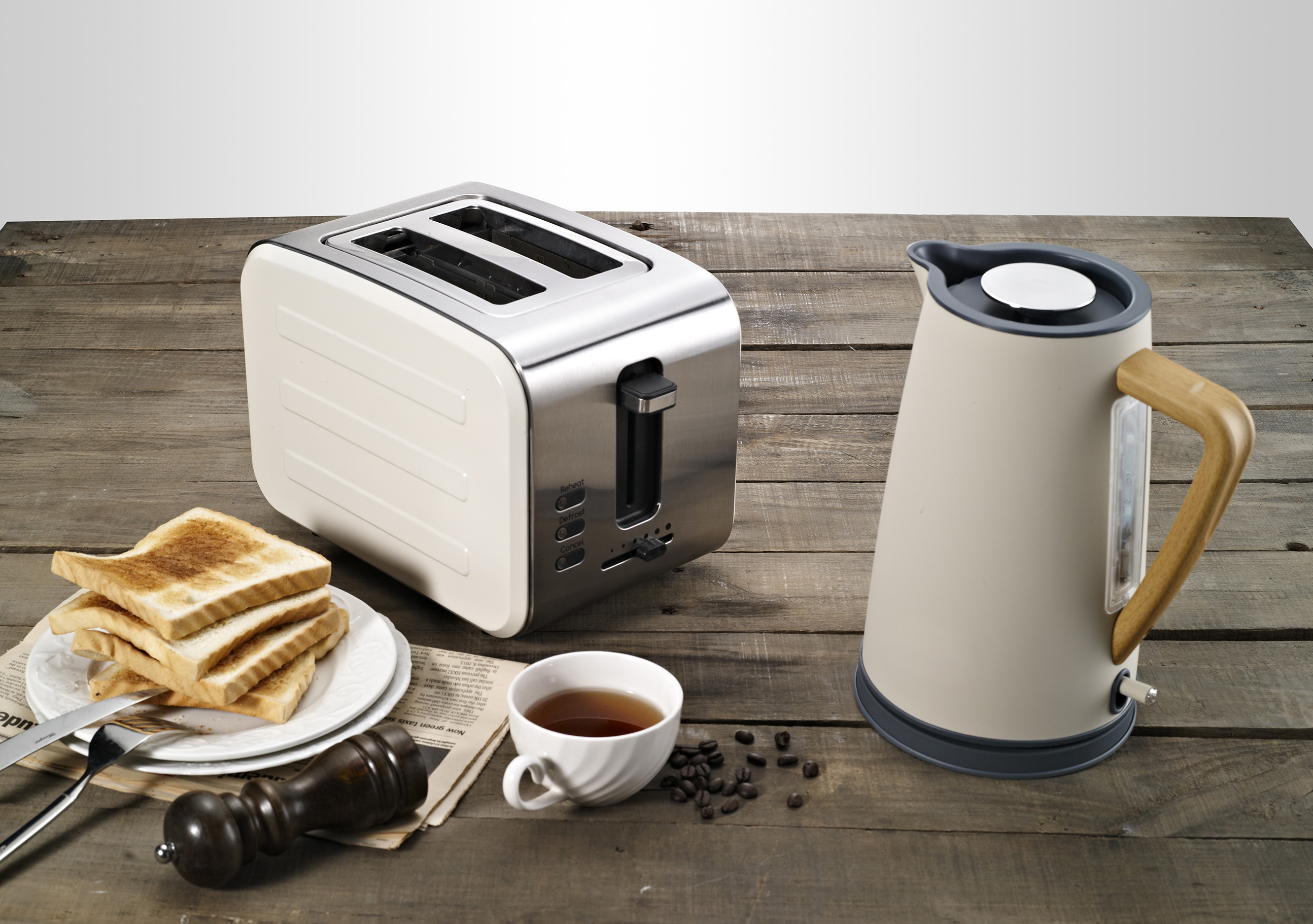 Breakfast Set (Electric kettle and toaster) - Image 2