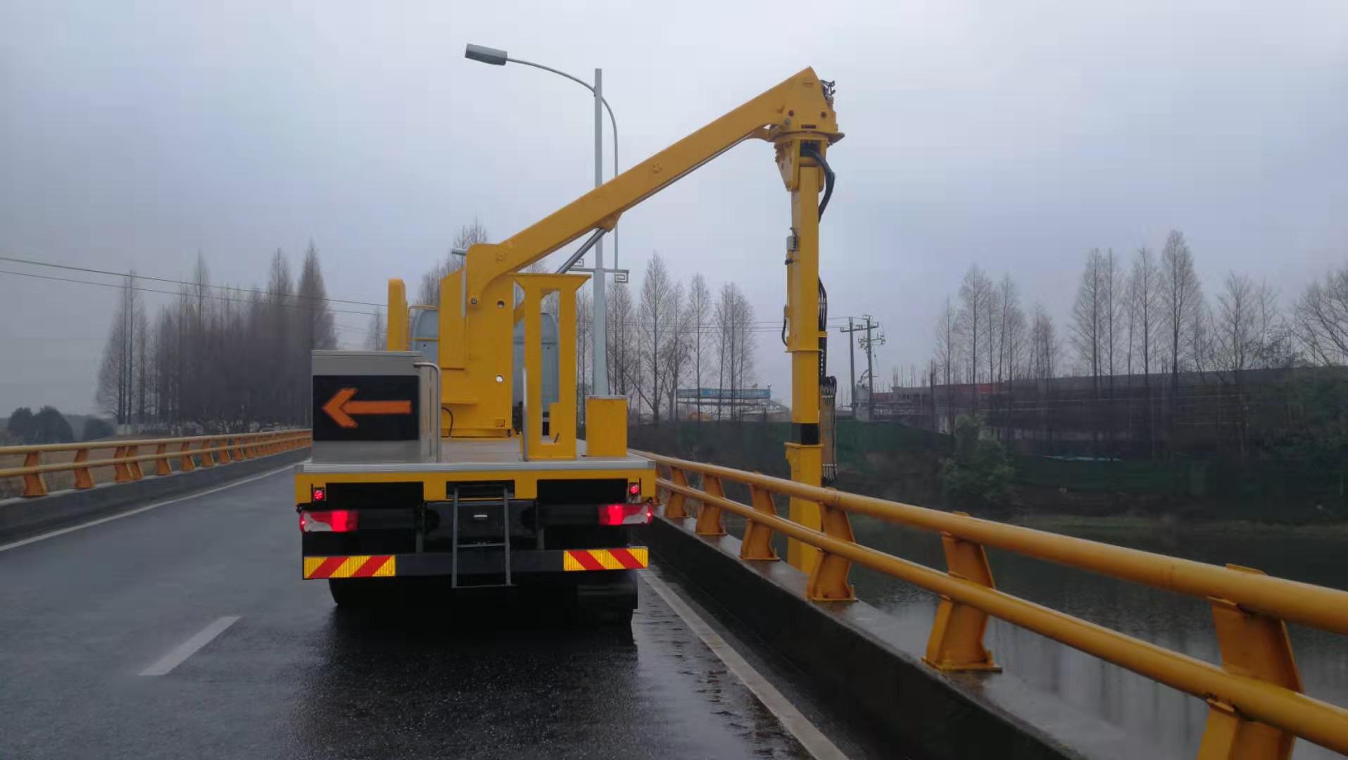 Bucket Type Bridge Inspection Vehicle