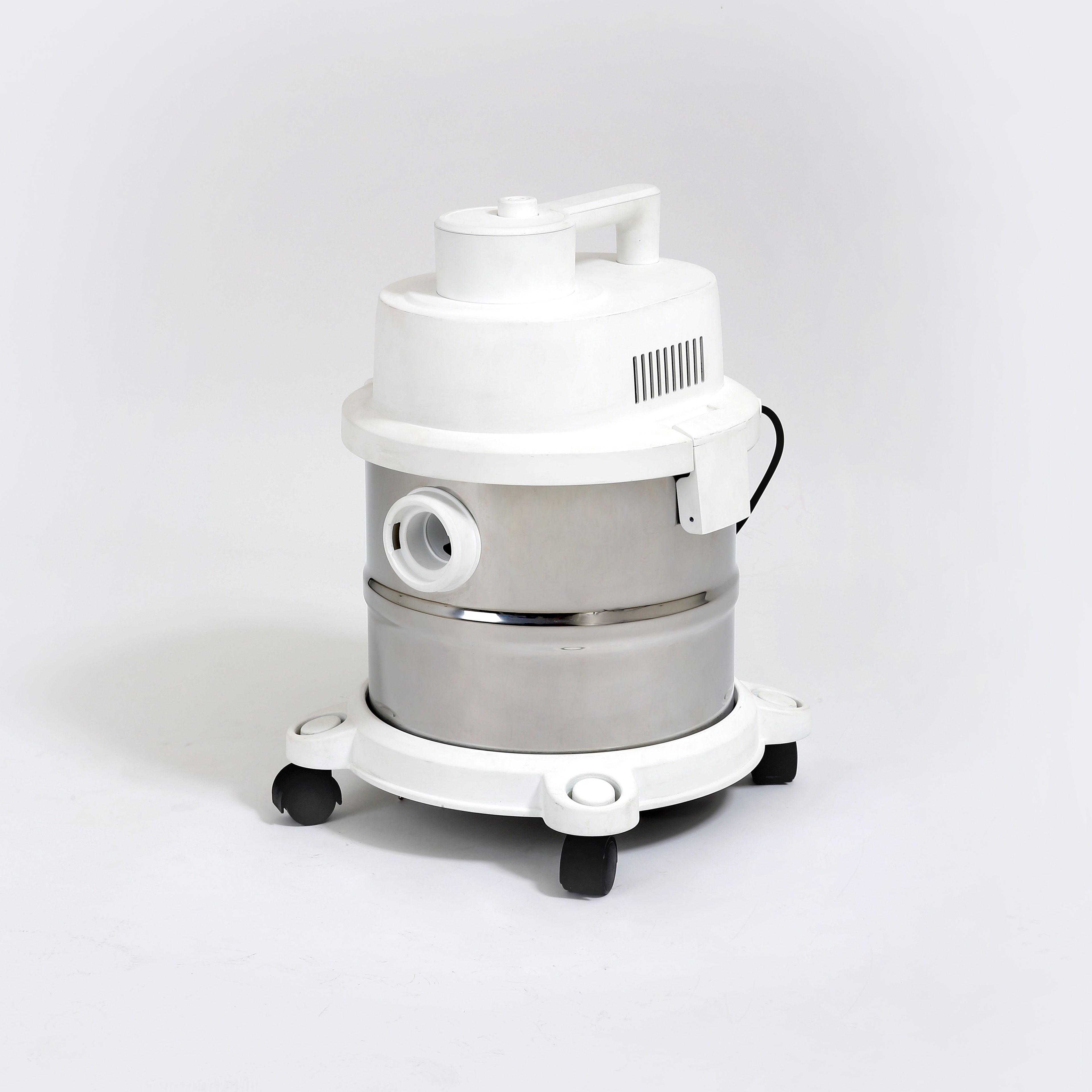 Bucket Vacuum Cleaner - Image 2