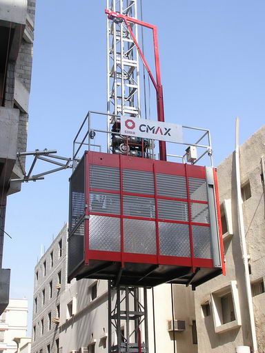 Building Hoist SC200 - Image 2
