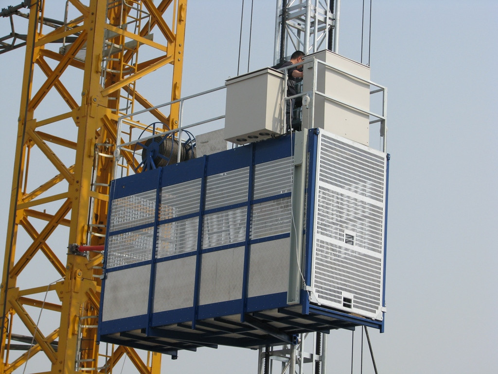 SC320 Building Hoist Elevator