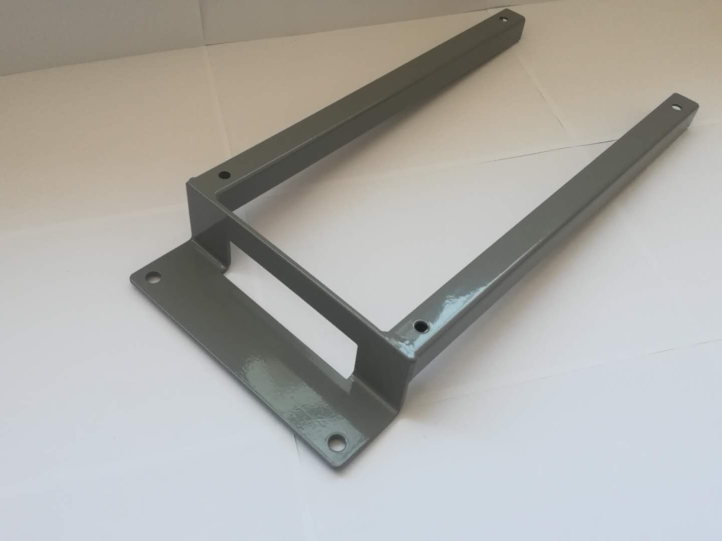 Heavy-Duty Bus Seat Mounting Bracket