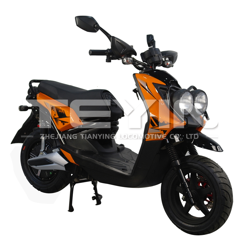 Side profile of the MATRIX VII electric scooter showing its robust frame and dual headlight design.