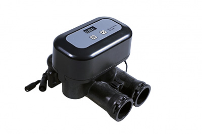 Automatic bypass valve with digital display