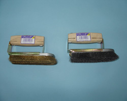 Wire Brush Set with Wooden Handle