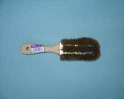 Wire Scratch Brush with Wooden Handle