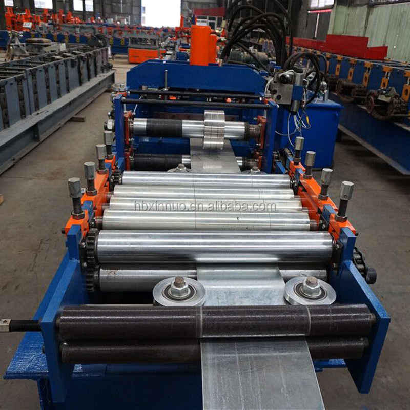 Automated feeding and forming section