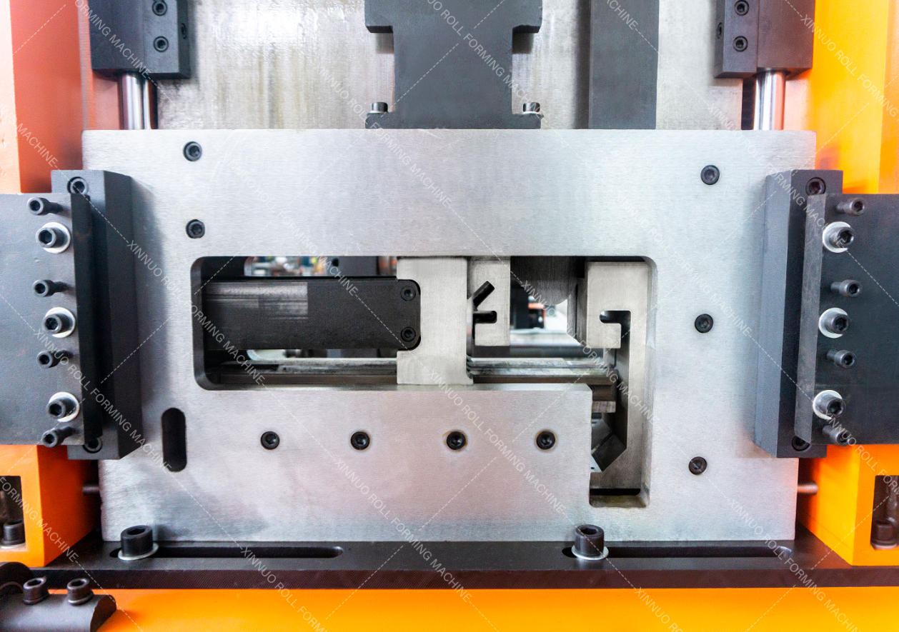 C/Z Purlin Roll Forming Machine