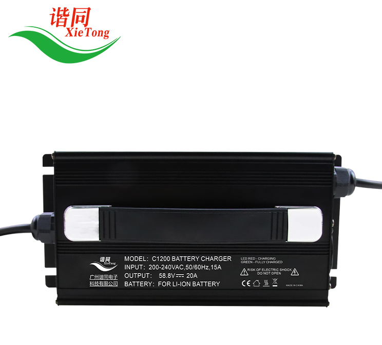 58.4V 20A LiFePO4 Battery Charger for E-Bike/Motorcycle/Scooter