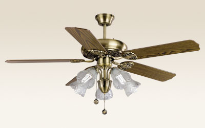 Antique Brass Finish Ceiling Fan with Light