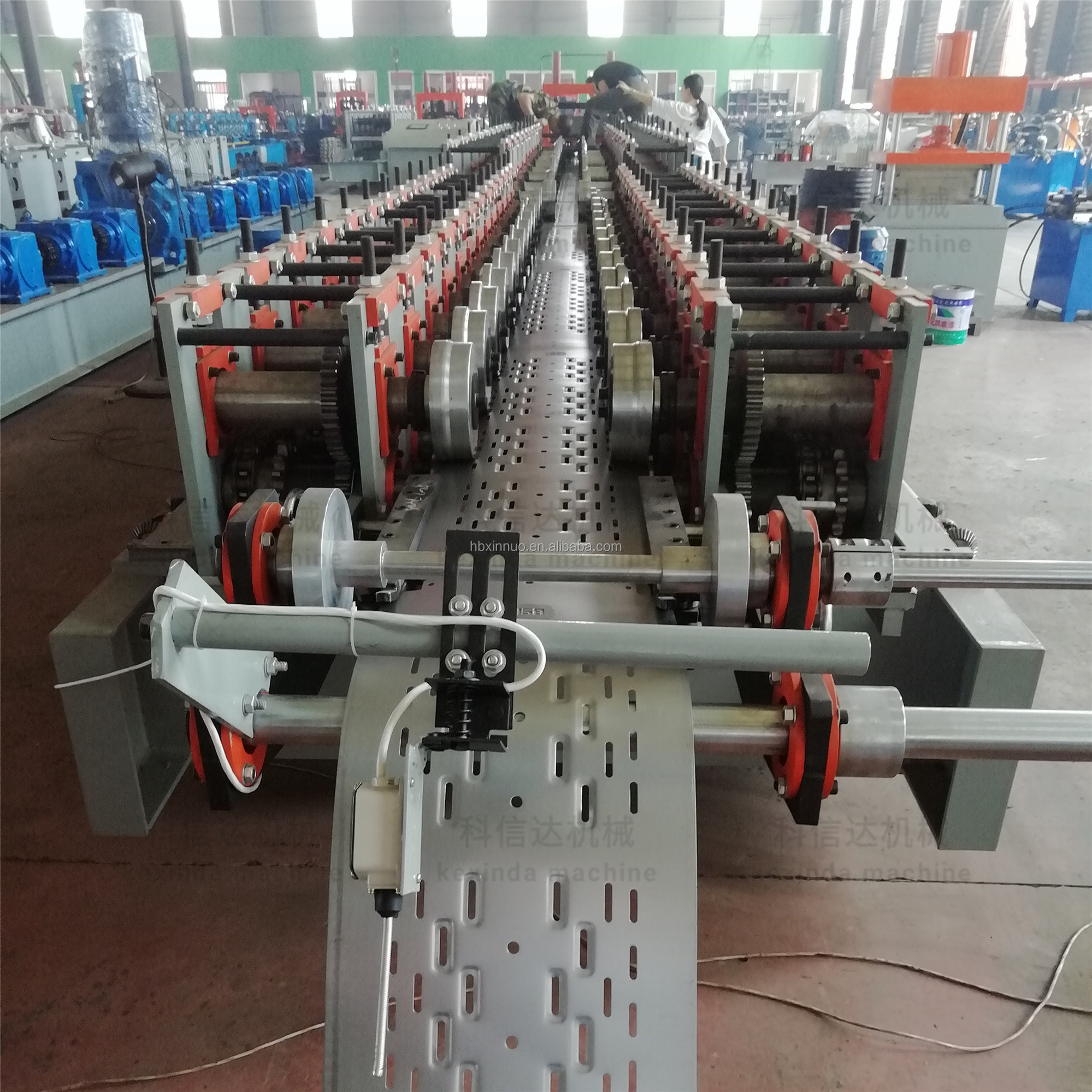Finished cable tray profile production