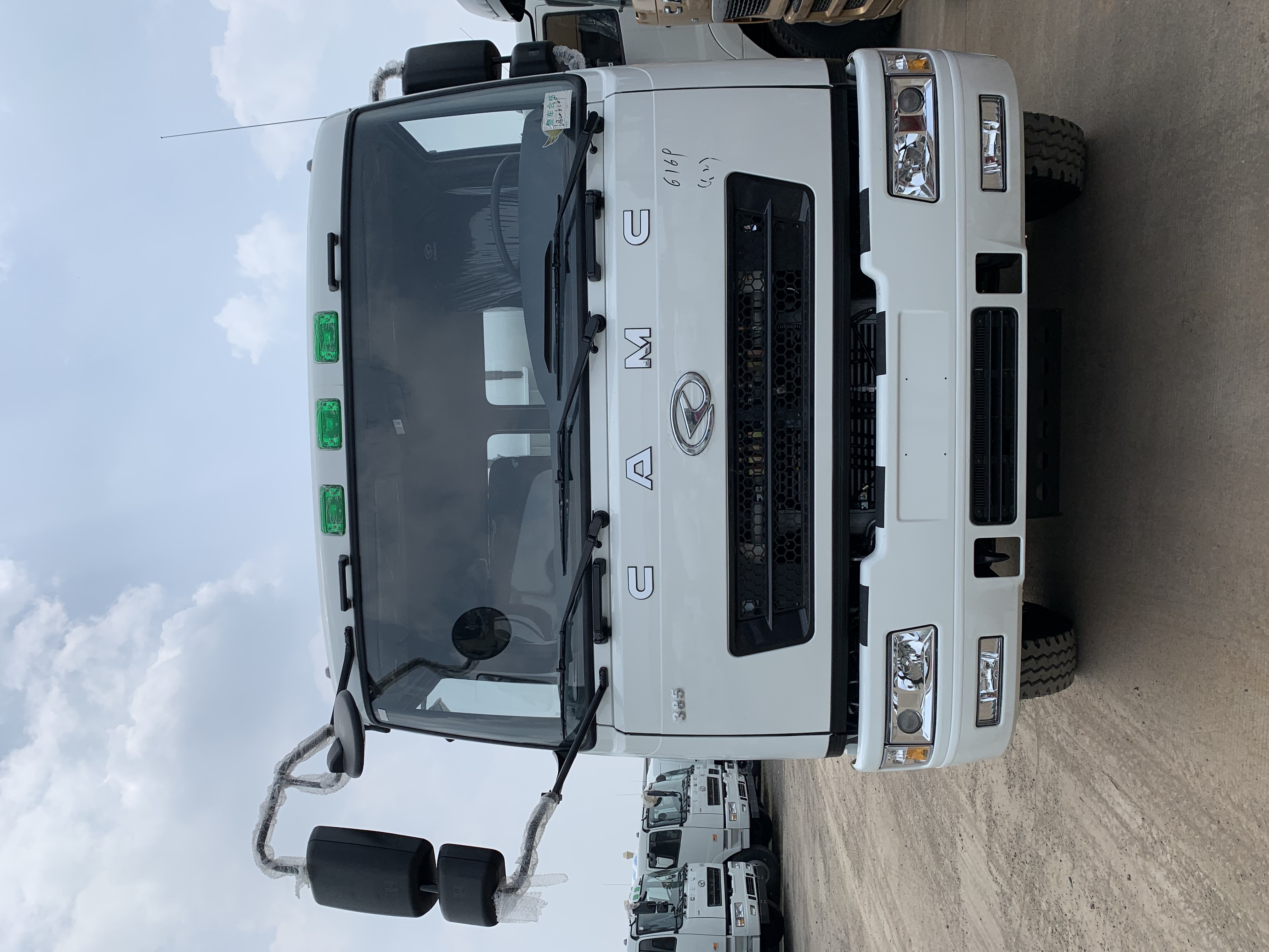 CAMC classic 6x4 concrete mixer - Image 2