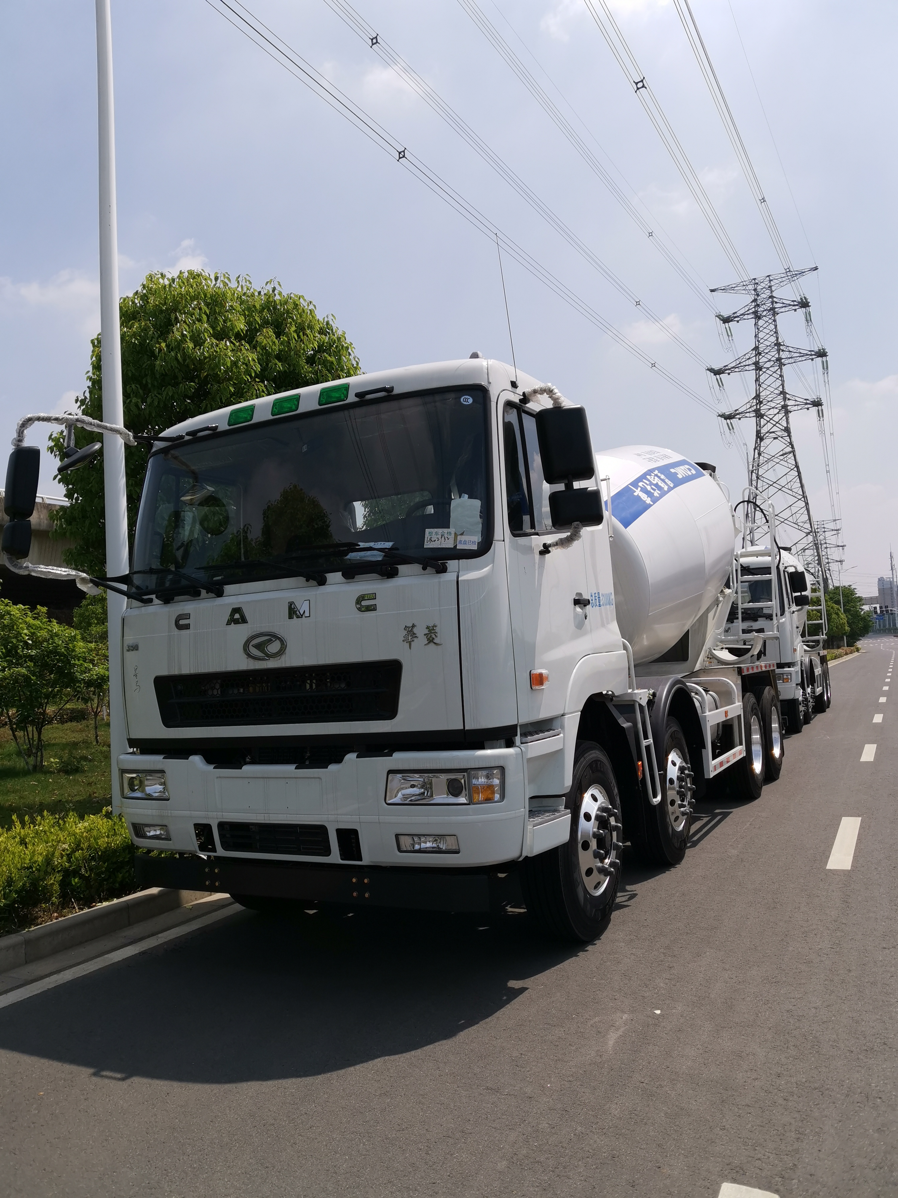 CAMC classic 8x4 concrete mixer - Image 2
