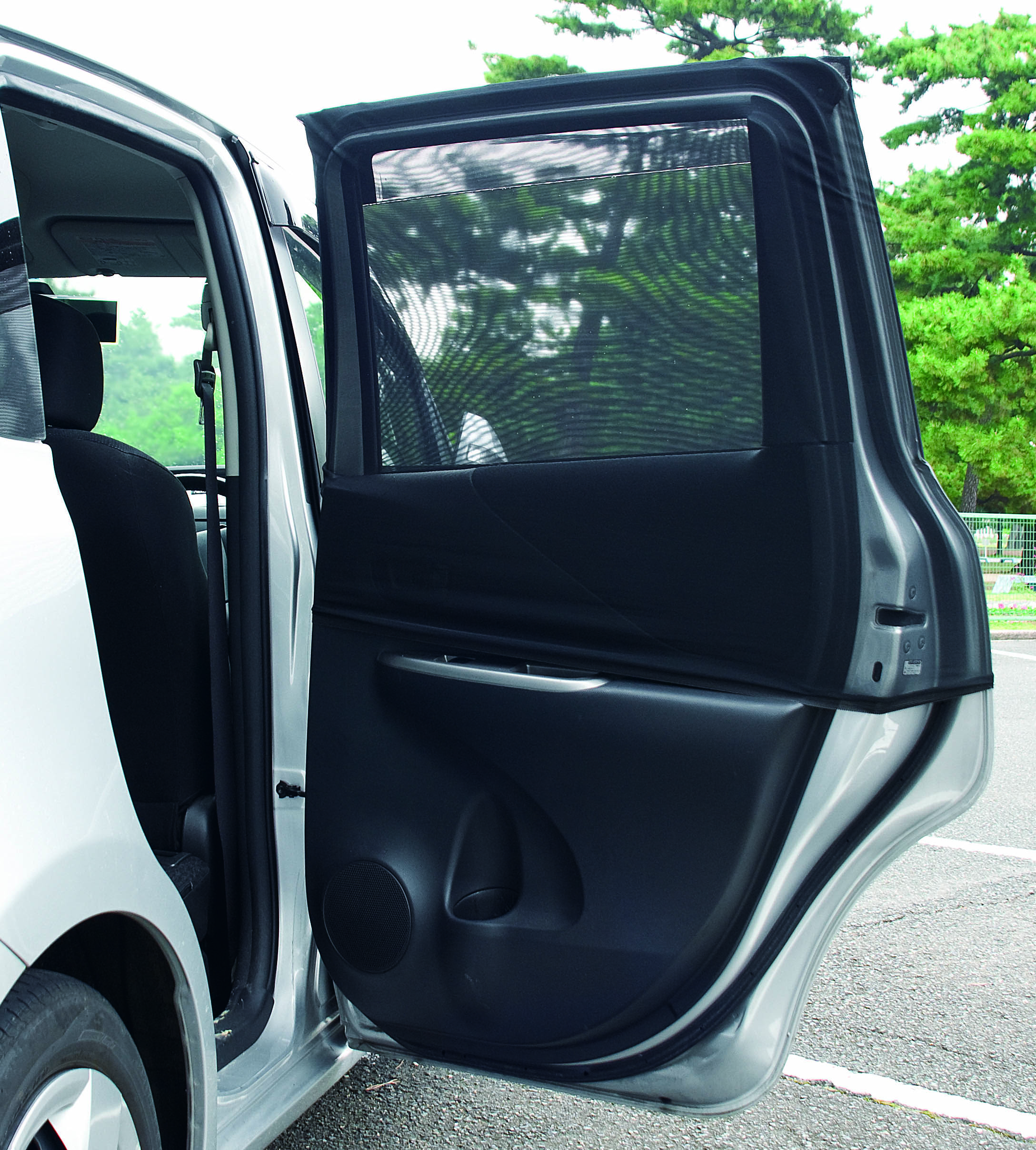 CAR CURTAIN FOR REAR - Image 2
