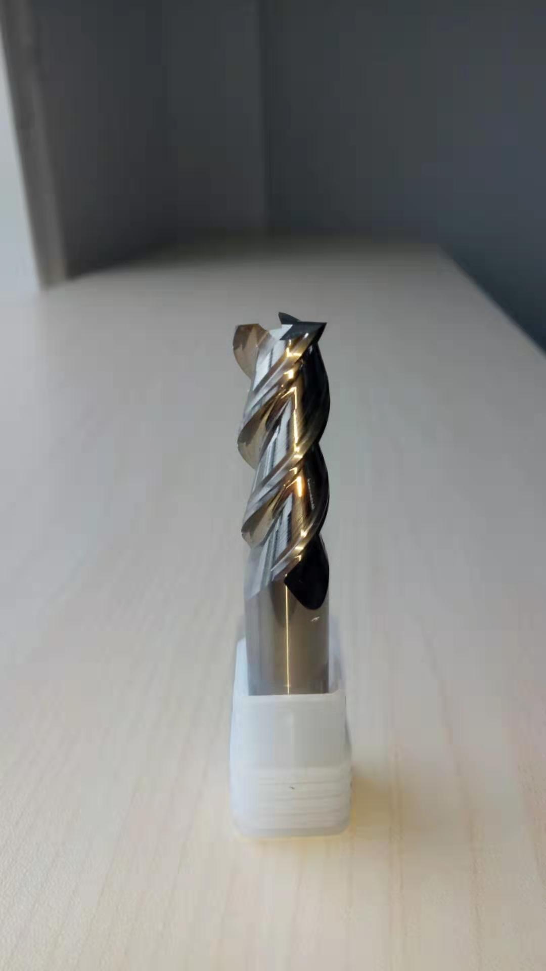 Carbide End Mill Cutting Tool