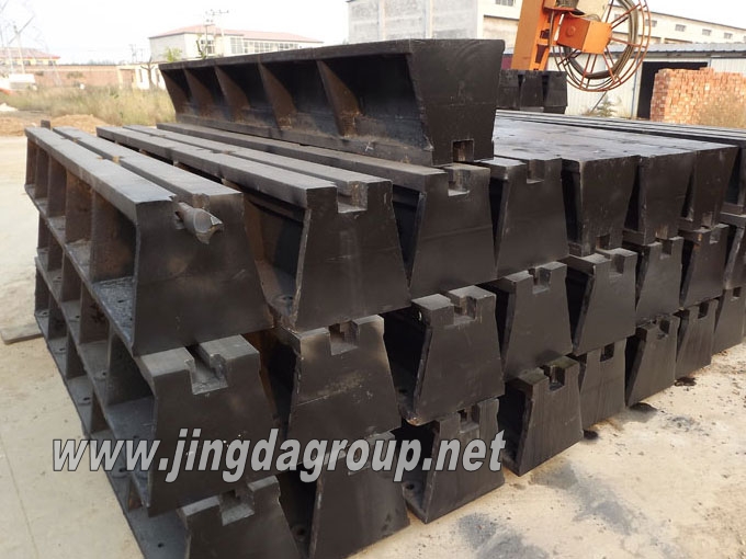 Cast iron T-slot guide rails - Image 2
