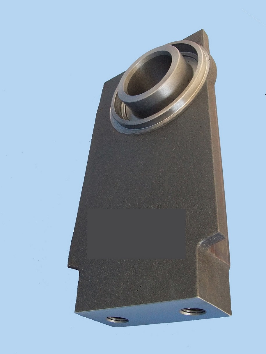 Cast Iron Undercarriage bracket - Image 2