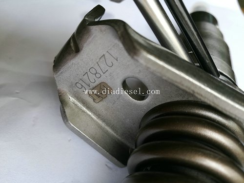 Caterpillar 127-8216 injector - Image 2