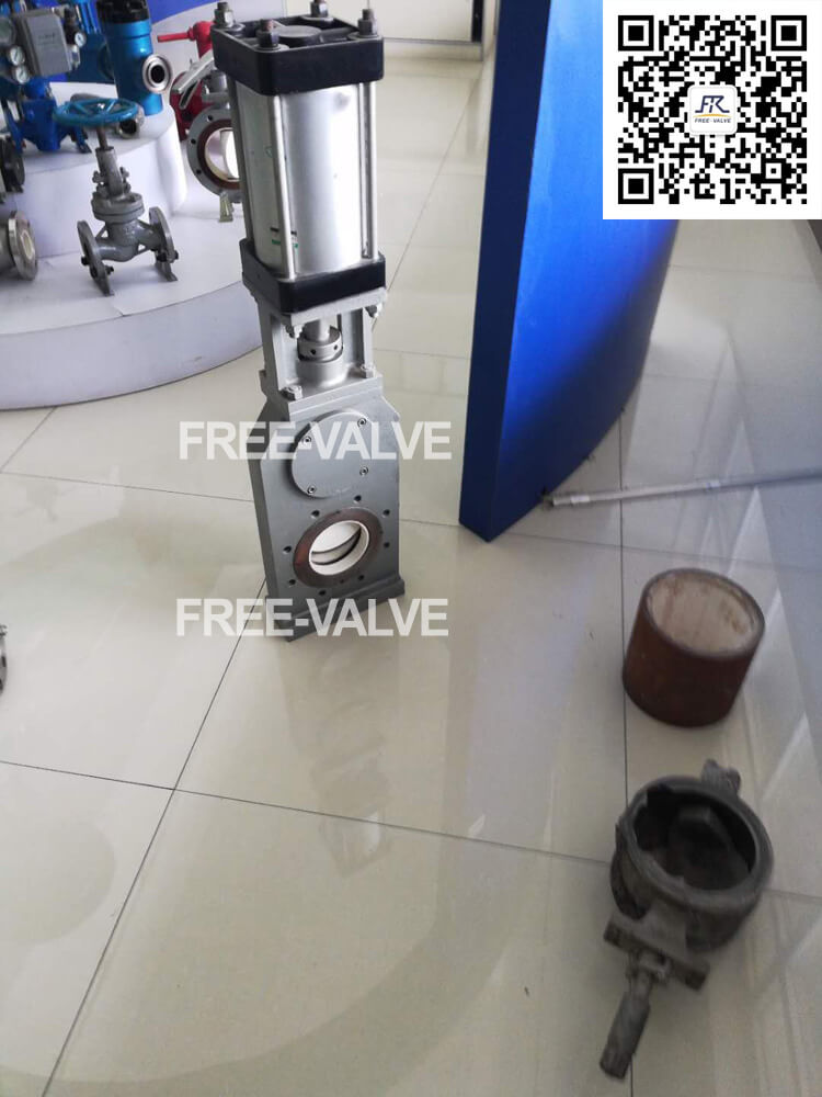Ceramic Slurry Discharging Slab Gate Valve - Image 2