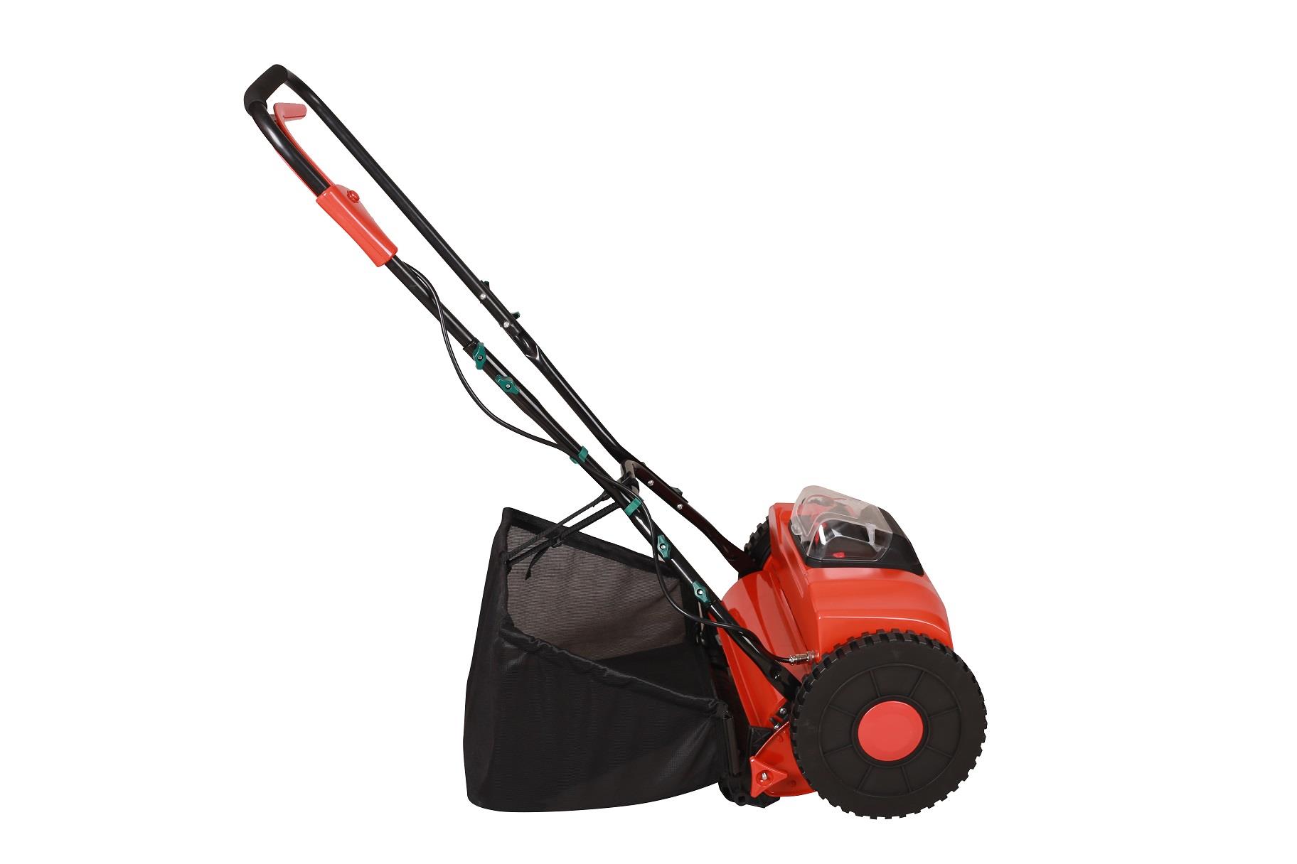 Cylinder Mower with Grass Collection Box