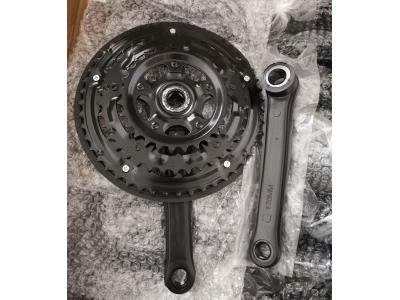 Bicycle Crankset with Chainwheel