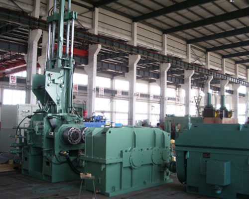 Internal Rubber Mixer for Compound Dispersion